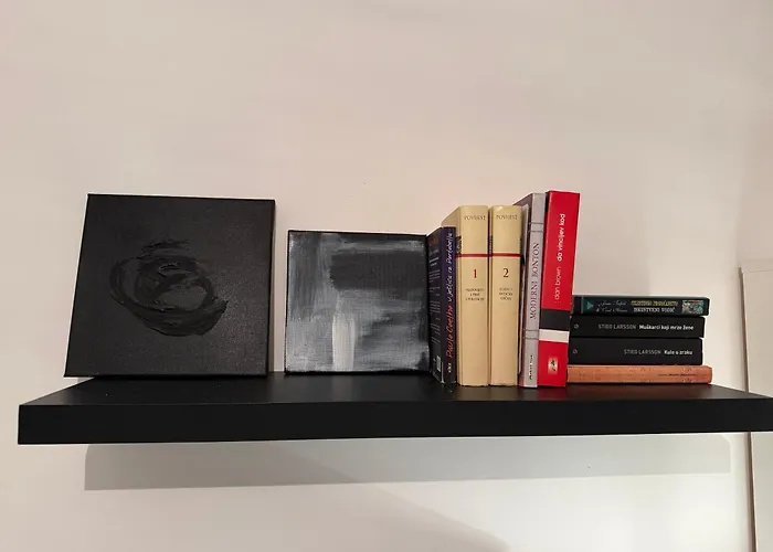 Pula Stay Апартаменти *